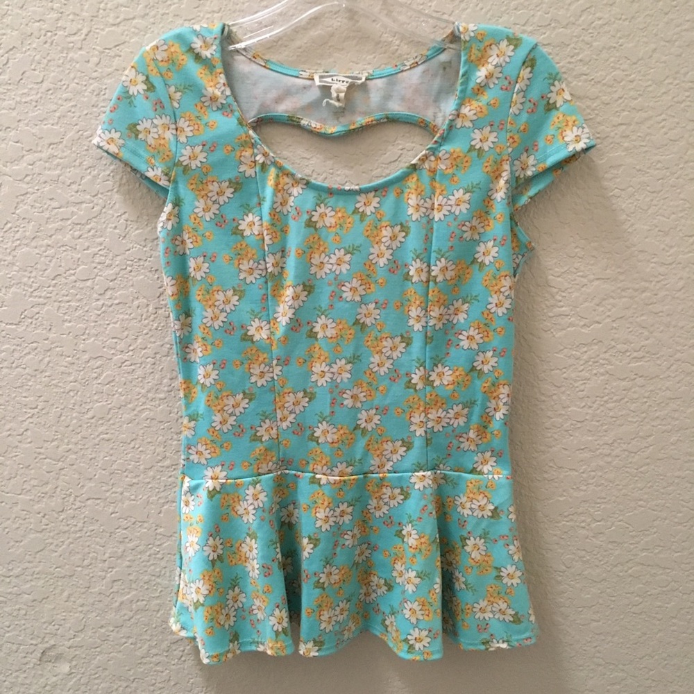 ⚡️2for$20⚡️Floral Peplum Top
